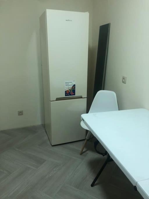 Apartment On Zarwanska Street Kamianets Podilskyi Bagian luar foto