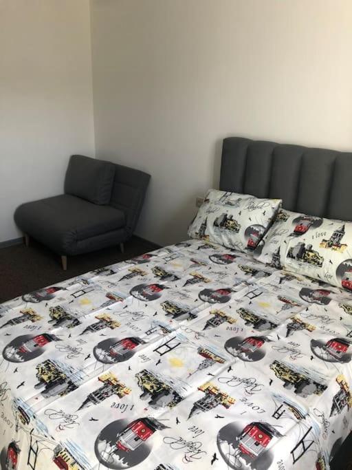 Apartment On Zarwanska Street Kamianets Podilskyi Bagian luar foto